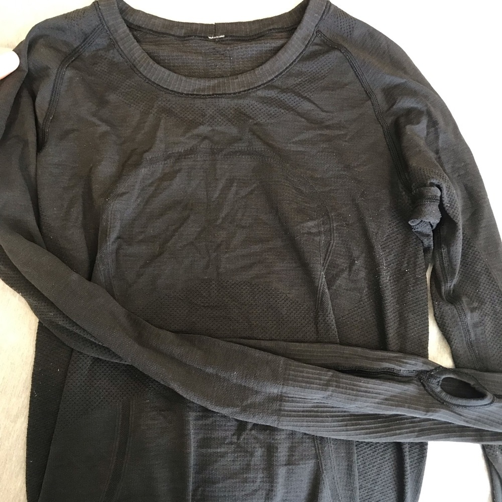 Lululemon swiftly tech long sleeve